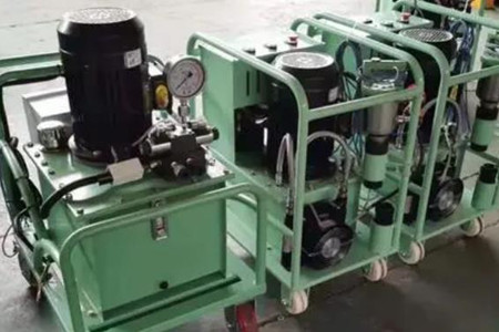 鉚釘機打鉚釘翻邊怎么調(diào)？調(diào)整方法介紹！