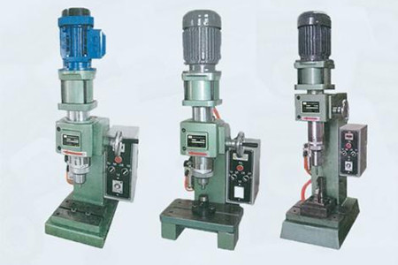 如何降低伺服壓裝鉚釘機的故障率？