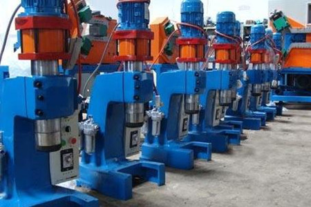 怎樣做好液壓鉚釘機(jī)的清洗工作？