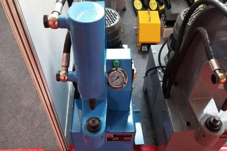 鉚釘規(guī)格的基本常識，鉚釘機廠家科普！