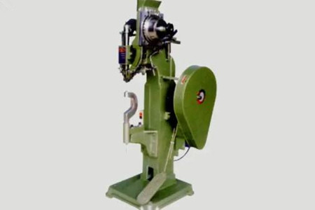 為什么市場上鉚釘機的價格高低不一？