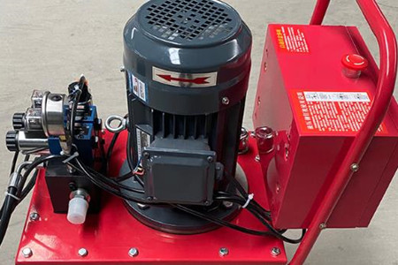 風(fēng)管鉚釘機(jī)什么品牌好？推薦碩峰！